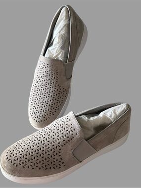 Vionic Women's Kani Slip-On Perforated Loafers in Taupe